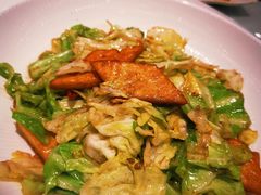 包包菜炒馕-巴依老爷新疆美食(牡丹园店)