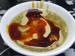卤汁凉粉-何老二卤汁凉粉