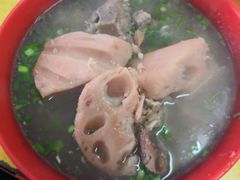 排骨藕汤-燕子煨汤(山海关路店)