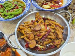 -江城燕子大排档(江汉路步行街店)