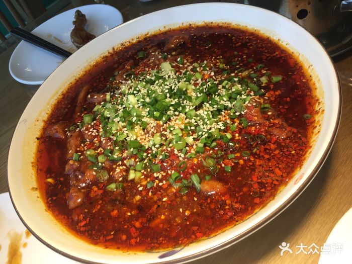 高粮雨辣椒厨房(郑东商业中心店)泼辣的泼辣牛柳图片 - 第2张