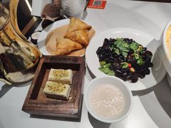 -清真·卡德尔大叔新疆主题餐厅(龙汇路店)