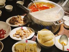 -六合夜市