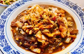 Braised Pork with Napa Cabbage and Vermicelli