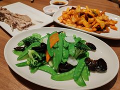 -贯贯吉·清真餐厅(浙江中路店)