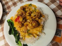 -新大咀港式茶餐厅(宝山万达店)
