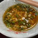 吃一顿正宗重庆火锅，醇厚的牛油锅底加上新鲜食材，真是爽歪歪。