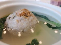 蟹粉狮子头-怡园饭店-餐厅(四望亭店)