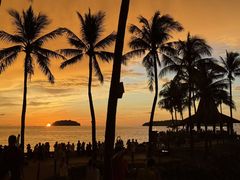 -潮界(凯德晶萃店)