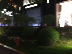-梅龙镇广场