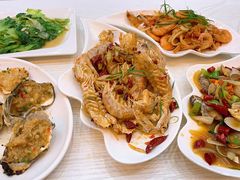 -覃记海鲜美食餐厅