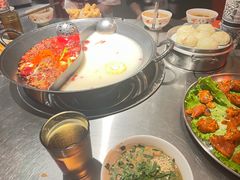 -朱光玉火锅馆(小寨原力场店)