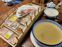 -香麒园·过桥米线·南湖雅宴