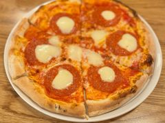 -城市大道红炉披萨烘焙坊