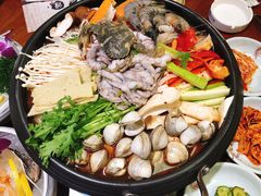 -青瓦餐厅·生鱼片·韩园烤肉(西塔店)