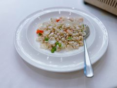 鸡头米炒百合-宝界普菲特湖畔酒店