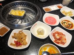 -木槿花韩式炭烤·熟成肉工坊(孙文东路店)