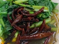 -丁记牛肉手擀板面