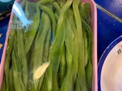 -马路边边串串香形象店(磐石路店)