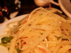 土豆丝-砂锅酱骨