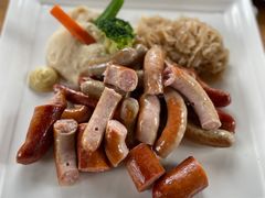 -LENBACH兰巴赫西餐啤酒坊(大连东港店)