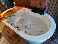 -秘境影院式酒店(苏州平江万达广场店)