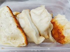 -黄阿姨锅贴大王(万航渡路店)