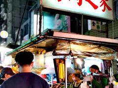 -六合夜市