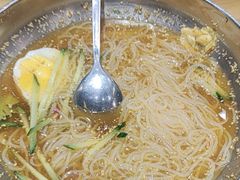 -青瓦餐厅·生鱼片·韩园烤肉(西塔店)