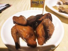 驰名石岐乳鸽-石岐佬中山菜馆(张溪店)