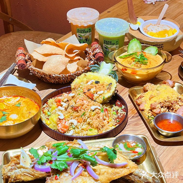 晋江街边泰式大排档🇹🇭鲜菠萝炒饭也太上瘾了