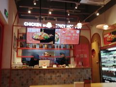 -小蛮椒麻辣烫·麻辣拌(青浦宝龙店)