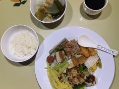 -然一素食餐厅(马利来广场店)