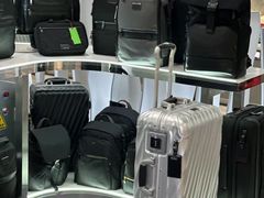 -日上免税行(浦东机场五店)