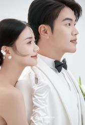-莫兰迪婚纱摄影