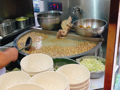 -何胖子丸子汤(南海街店)