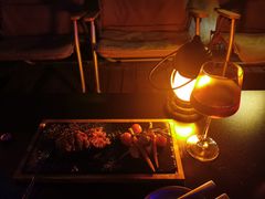 -城墙外BAR