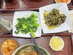 -百年老字号·观振兴蟹黄面·三虾面·苏式面(观前街富仁坊巷店)