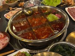 -邓莽子老火锅(中兴路总店)