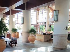 -亚龙湾喜来登·美景台大堂吧