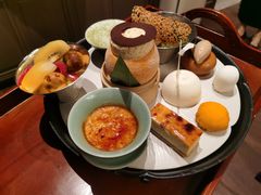 甜品总汇-湖滨28中餐厅·西湖宴·杭州君悦酒店