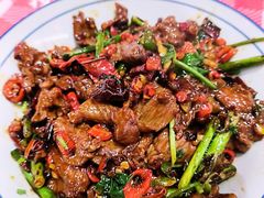 爆炒雪花吊龙牛肉-荆九爷桥头三嫩(龙阳广场店)