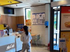 -麦当劳(玉桥中路店)