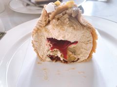 -Fridi Patisserie Cafe