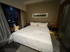 -珠海拱北口岸希尔顿欢朋酒店