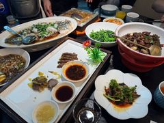 -鱼你相聚·河鲜馆(袁家岭店)