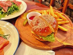 -羽深肉铺 Steak & Wine