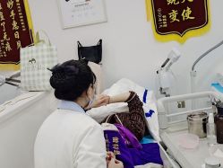 -蕾特恩专业祛痘·皮肤管理