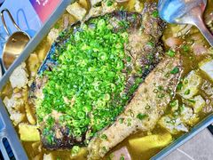 -何师烧烤Pro ·江湖川菜·小龙虾·精酿(太古里旗舰店)