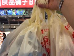 -良品铺子(大唐西市店)